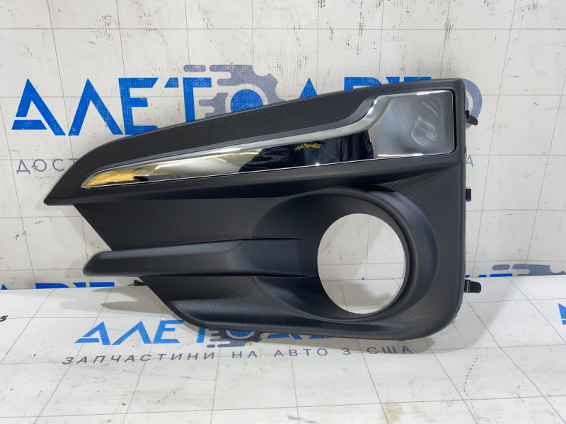 Решетка бампера левая Subaru Impreza 17-19 GK без EyeSight, под птф