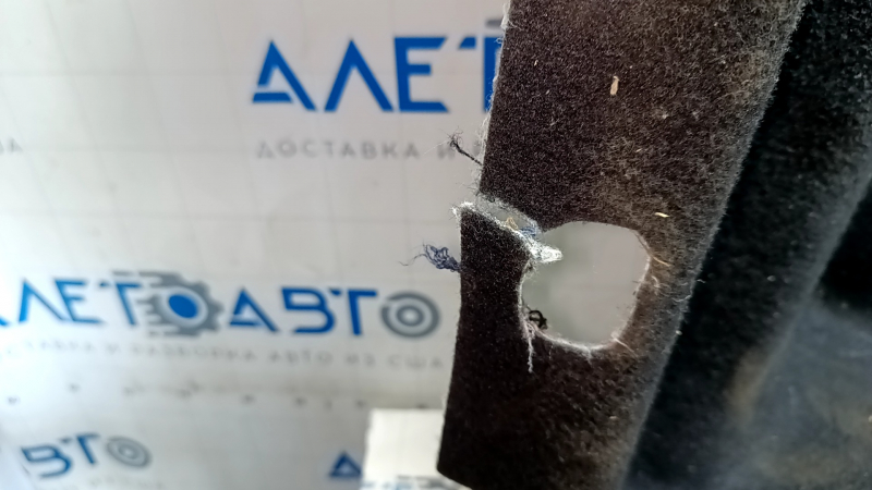Покрытие пола Nissan Leaf 13-17 черное, под химчистку, надорвано