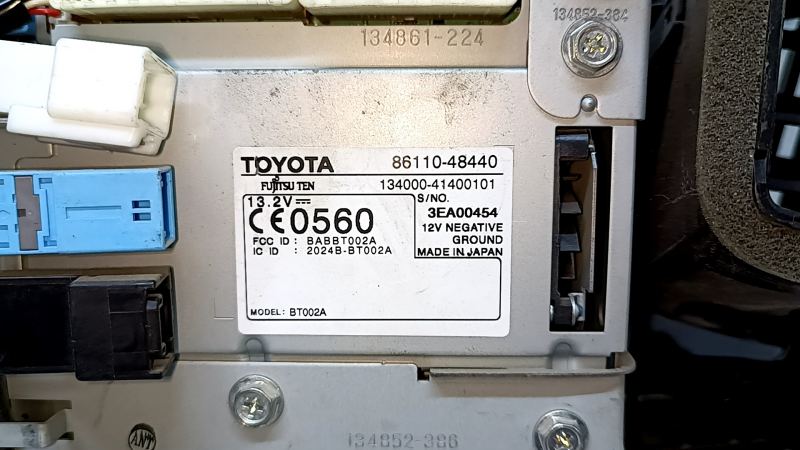 Монитор, дисплей, навигация Lexus RX300 RX330 RX350 RX400h 04-07 царапины