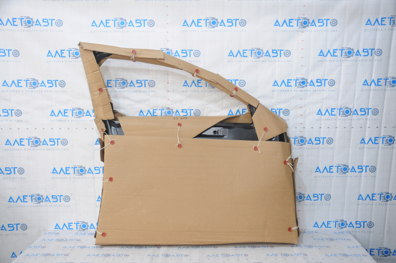 Дверь голая передняя левая VW Passat b7 12-15 USA вмятины
