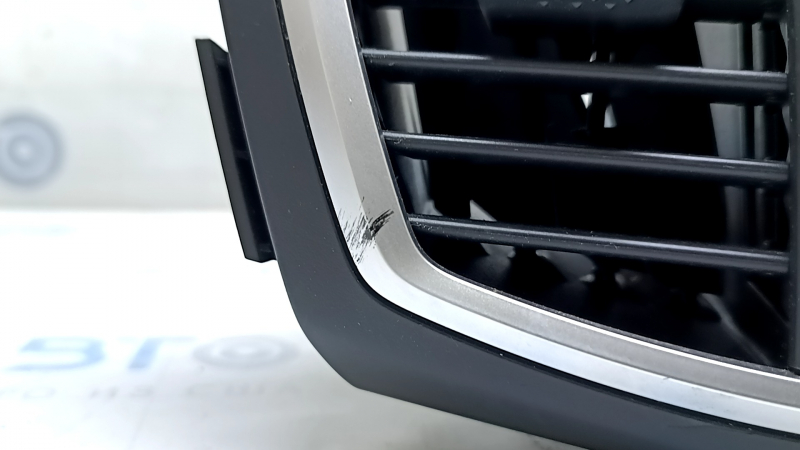 CD-changer, Радио, Магнитофон в сборе Honda Accord 13-17 с дефлекторами, царапина