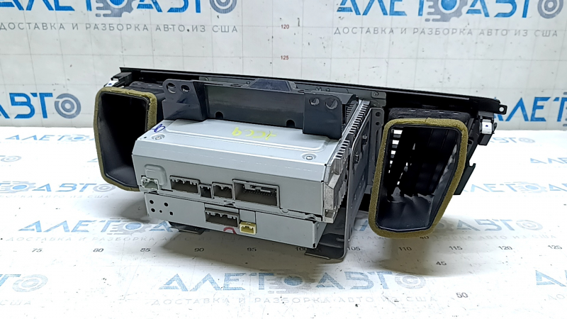 CD-changer, Радио, Магнитофон в сборе Honda Accord 13-17 с дефлекторами, царапина