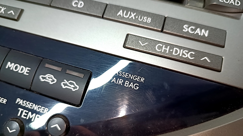 Головное устройство с управлением климата Lexus RX350 RX450h 10-15 тип 2, царапины