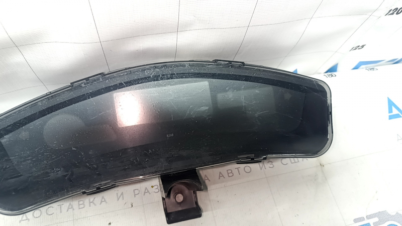 Щиток приборов верхний Nissan Leaf 11-12 царапины