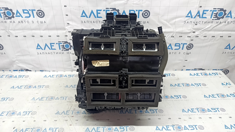 Корпус печки голый кондиционер Nissan Rogue 22-26 us built, без радиаторов и актуаторов