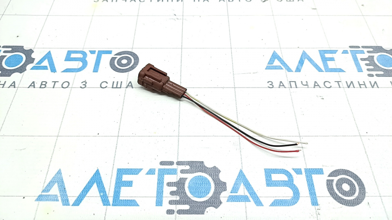 Фишка на датчик замка капота Nissan Rogue 14-20