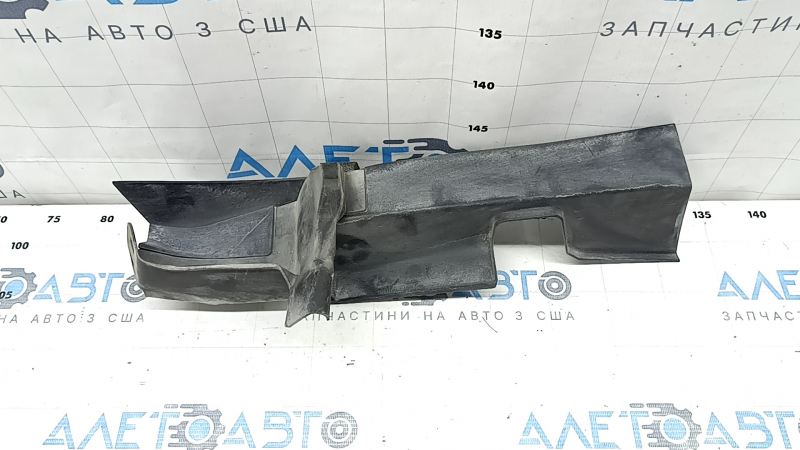 Уплотнитель крыла капот-крыло левый Honda CRV 20-22 hybrid
