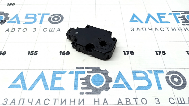 Актуатор моторчик привод печки Audi A4 B9 17-25