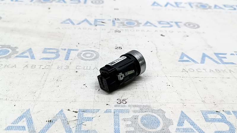 Кнопка start/stop VW Tiguan 09-18