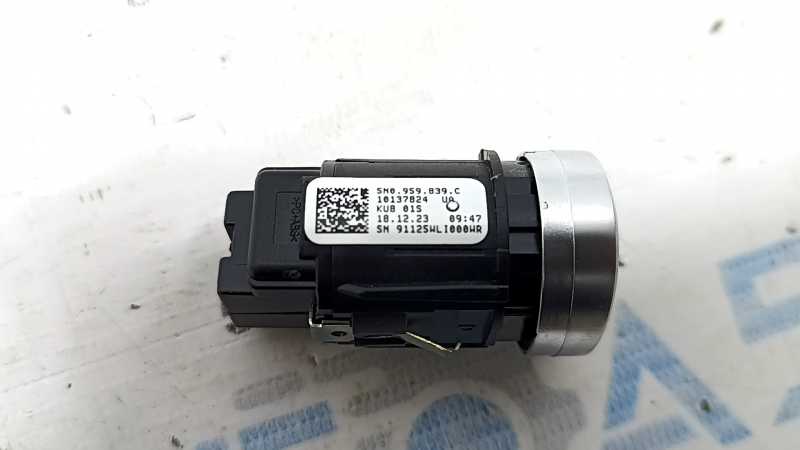Кнопка start/stop VW Tiguan 09-18