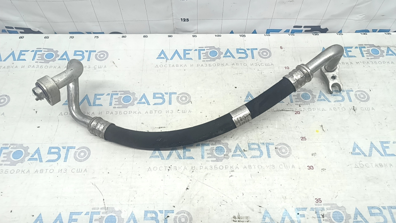 Трубка кондиционера компрессор-печка первая Mercedes W213 E 300 17-19 2.0T RWD