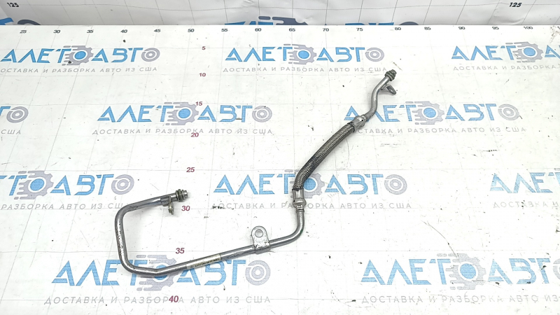 Трубка турбины масляная Mercedes W213 E 300 17-19 2.0T подача