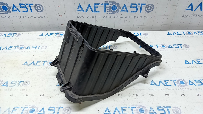 Корпус АКБ Audi Q3 8U 16-18