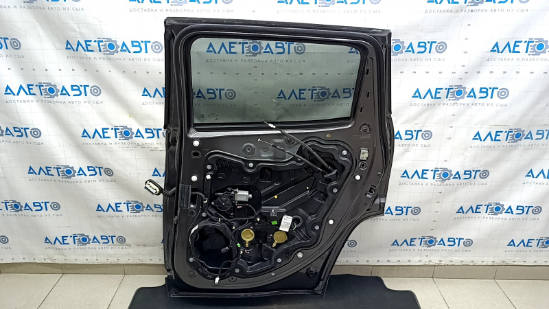 Дверь в сборе задняя правая Jeep Compass 17-26 тонировка, графит PAU