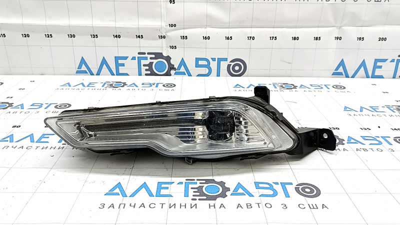 Противотуманная фара птф левая Ford Fusion mk5 17-20 LED, песок