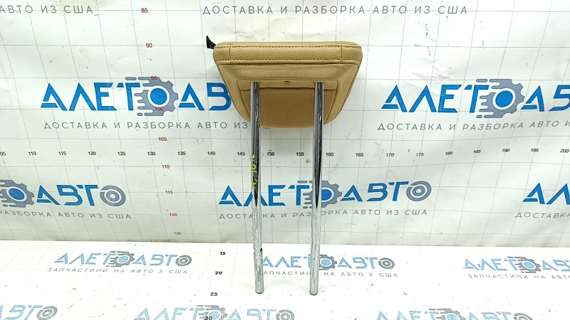Подголовник 2 ряда центральный Volvo XC90 16-26 кожа бежевая