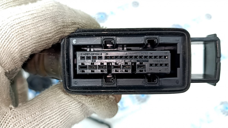 Проводка двери задняя правая Audi Q5 8R 09-17 keyless
