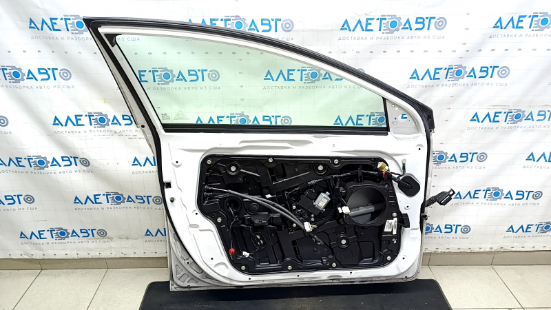 Дверь в сборе передняя левая Hyundai Sonata 11-15 hybrid, белый WW7