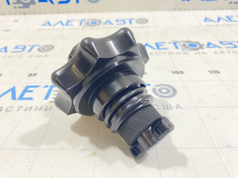 Крепление запасного колеса VW Passat b7 12-15 USA