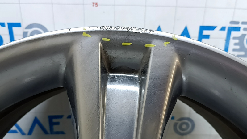Диск колесный R18 5x114.3 Lexus RX400 03-09 легкая бордюрка