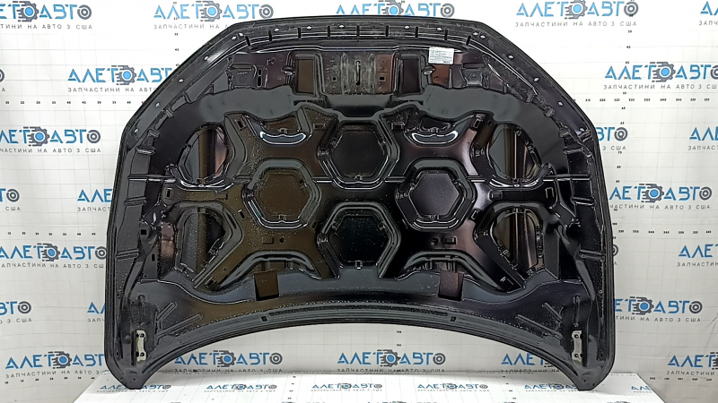 Капот голый Ford Escape MK4 23-26 алюминий, черный UM