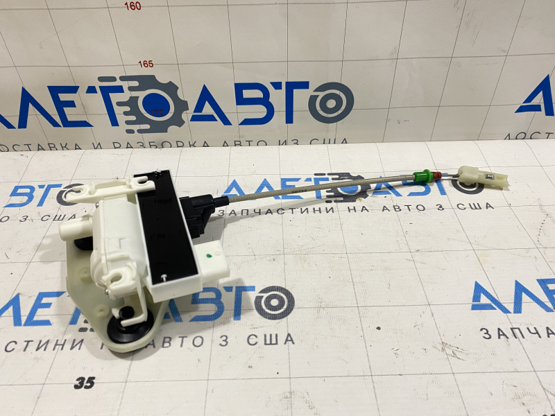 Доводчик двери передний правый BMW X5 F15 14-18