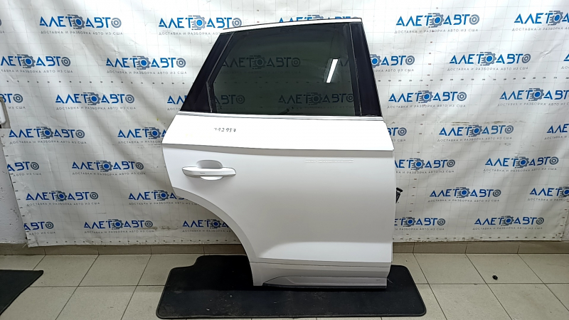 Дверь в сборе задняя правая Audi Q5 80A 18-24 keyless, белый LY9C
