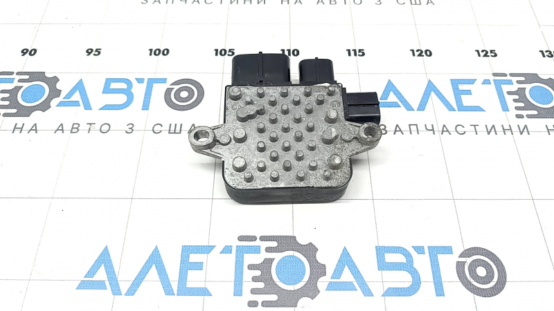 Компьютер управления вентиляторами Mitsubishi Outlander 22-26 2.5