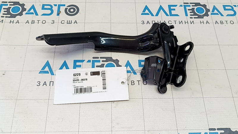 Петля капота левая Toyota Camry v70 18-24