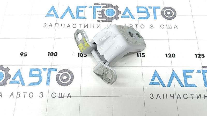 Петля двери нижняя передняя левая Mitsubishi Outlander 22-26