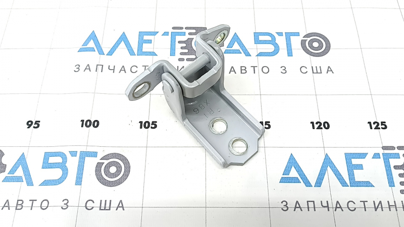 Петля двери верхняя передняя правая Mitsubishi Outlander 22-26