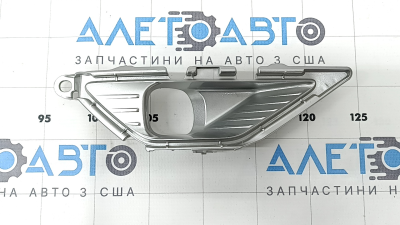 Обрамление птф правое Mitsubishi Outlander 22-26 серое