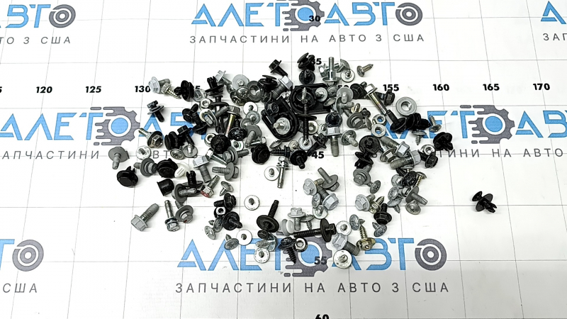 Метизы бампер-капот-крылья Mitsubishi Outlander 22-26 некомплект