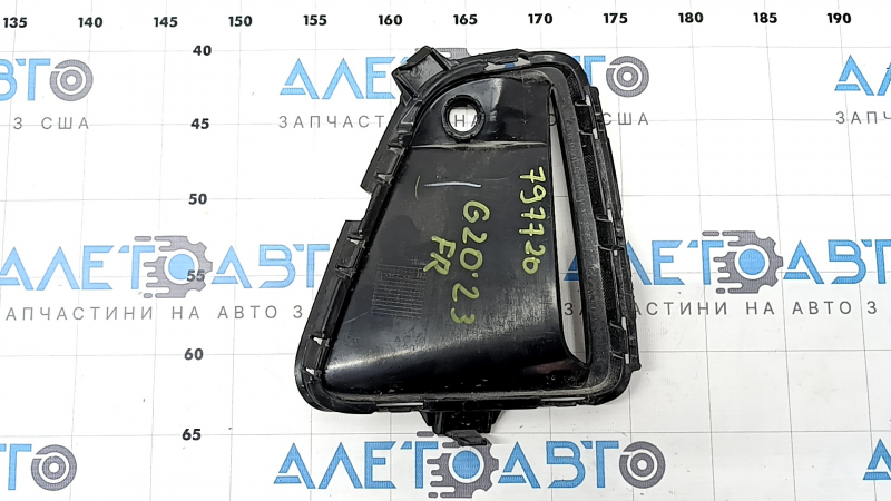 Решетка переднего бампера правая BMW 3 G20 23-26 черный глянец, песок