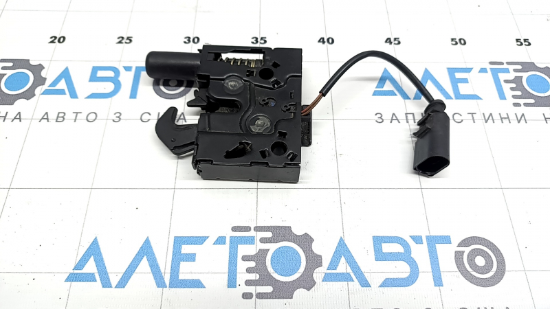 Blocare capota stanga Audi Q3 F3 19-25 cu senzor