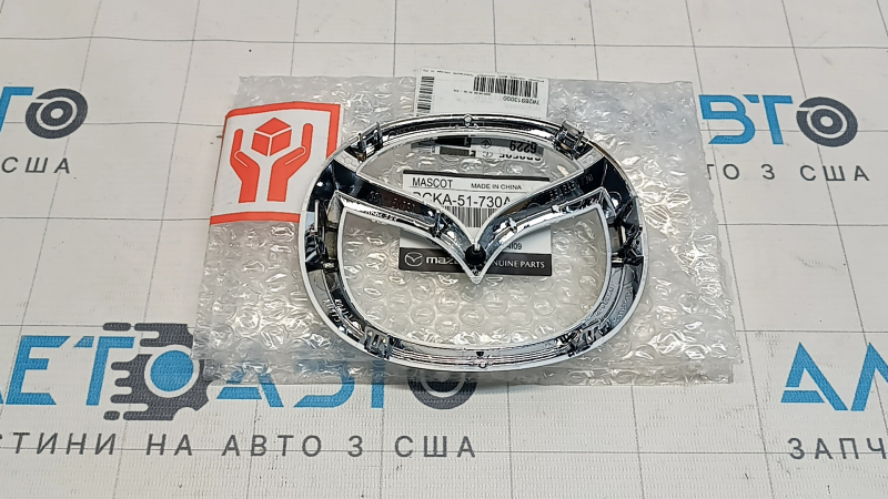 Emblema grilei radiatorului Mazda 3 19 - fără radar