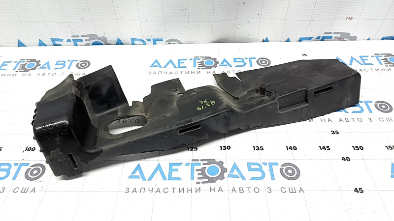 Дефлектор радиатора левый Audi Q3 83A 19-25 2.0T
