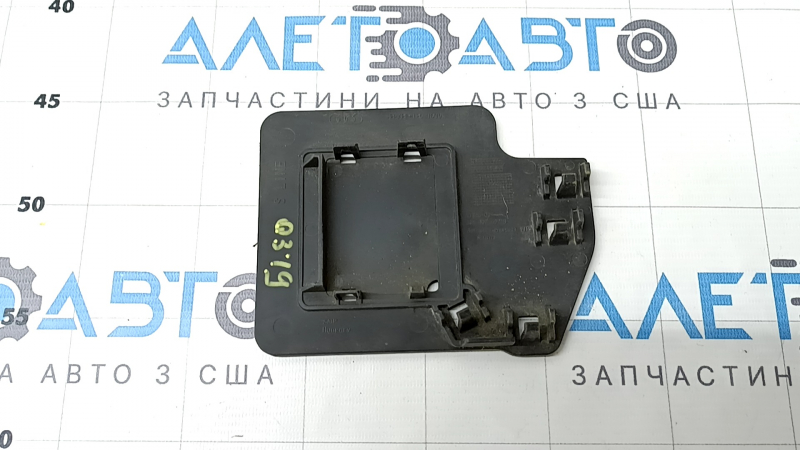 Кронштейн датчика открытия двери багажника ногой Audi Q3 83A 19-25