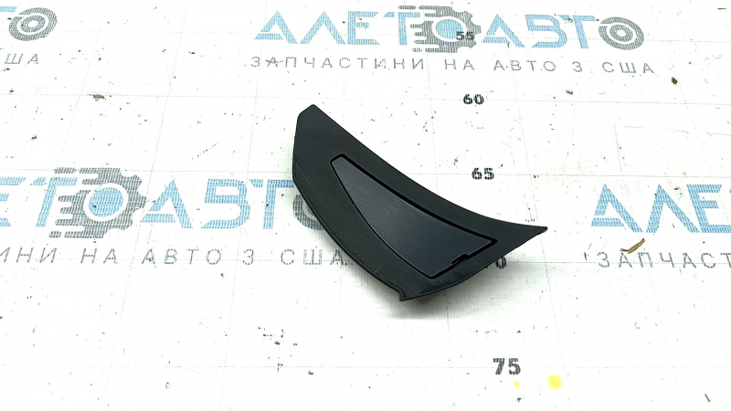Накладка фонаря внутреннего двери багажника левая Mazda CX-5 22-25 2 части