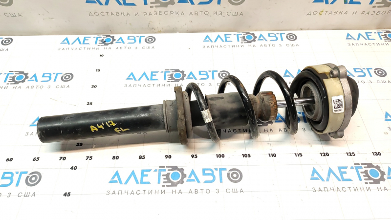 Стойка амортизатора в сборе передняя левая Audi A4 B9 17-25 Sport