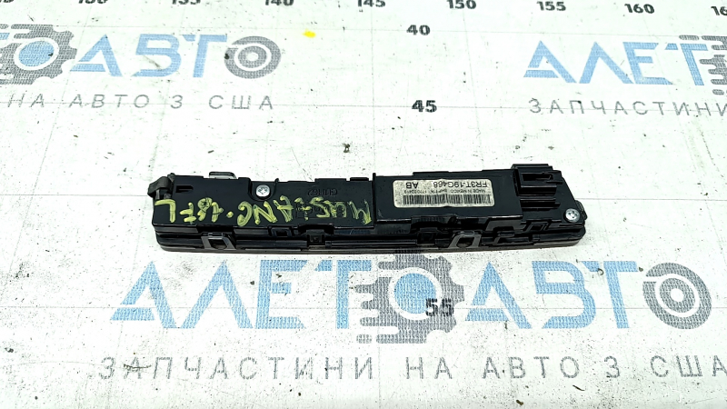 Проекция индикатор парктроников на лобовое Ford Mustang mk6 15-23