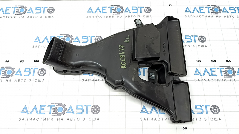 Воздуховод охлаждения ВВБ Honda Accord 16-17 hybrid, от дефлектора
