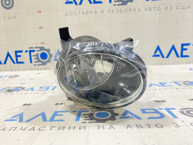 Противотуманная фара птф правая Audi A4 B8 08-12 дорест