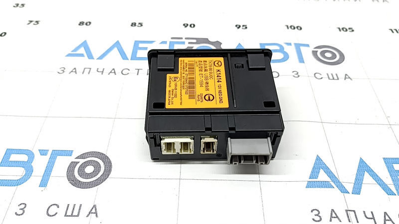 USB Hub, AUX Mazda 6 18-21
