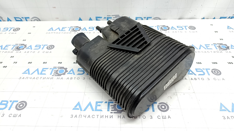 Канистра с углем абсорбер Jeep Grand Cherokee WL 21-26