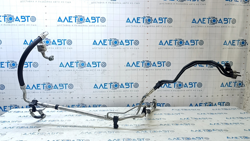 Teava aer conditionat incalzire-condensator-compresor Kia Sorento 19-20 3.3 sub auto cu incalzire 3 randuri