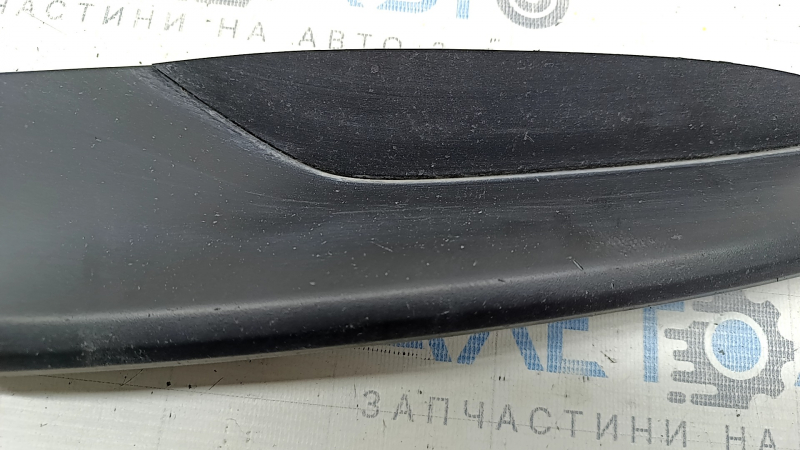 Накладка переднего бампера левая Mazda 3 19-26 4d структура черная, Japan built, песок