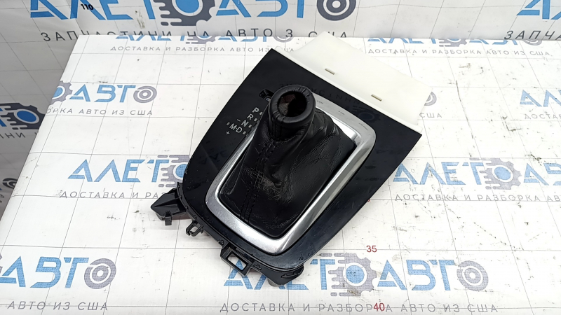 Накладка шифтера Mazda 6 14-17 Sport, царапины