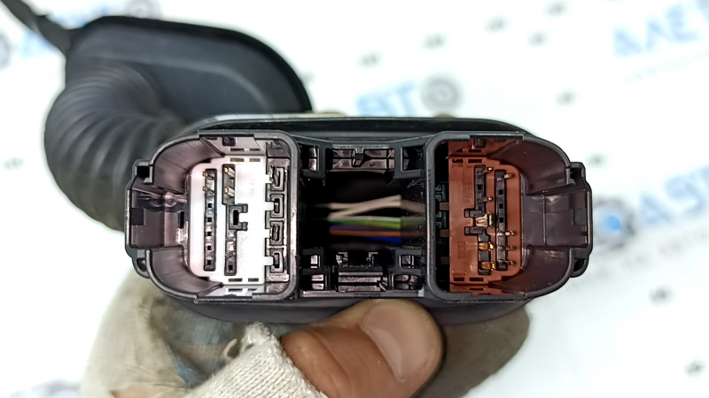 Проводка двери передней левой Jeep Grand Cherokee WL 21-26 keyless