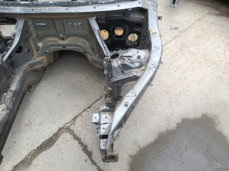 Четверть передняя левая BMW X5 F15 14-18 на кузове, графит